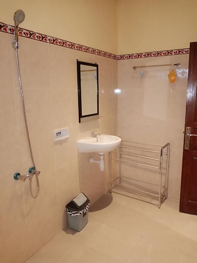 Wah Teja Homestay Убуд Экстерьер фото