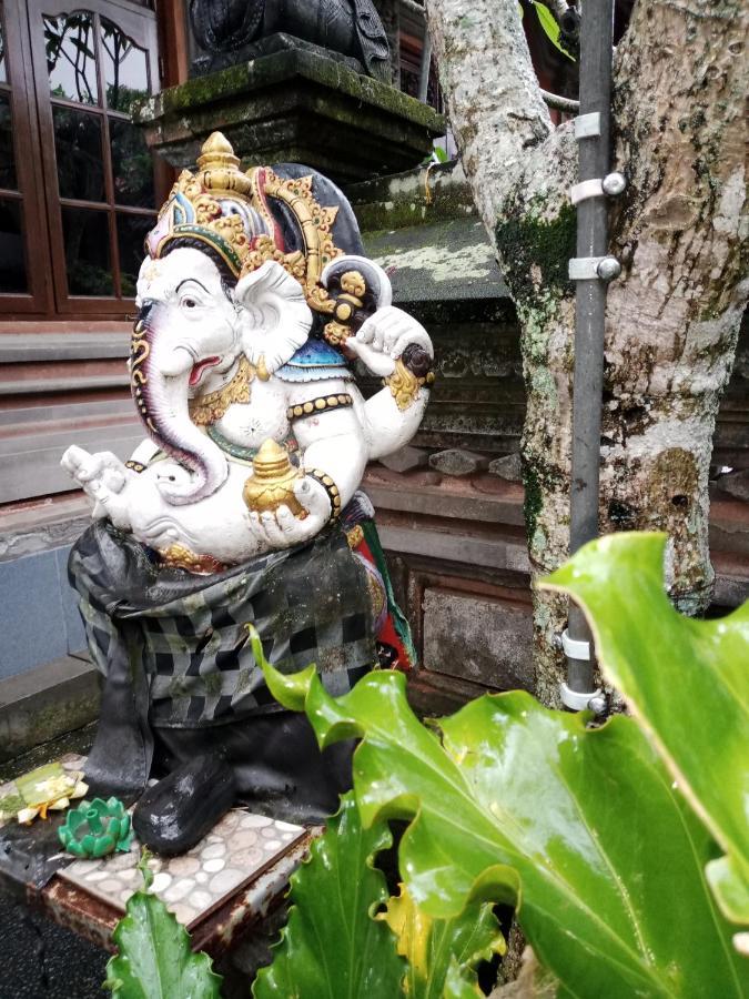 Wah Teja Homestay Убуд Экстерьер фото